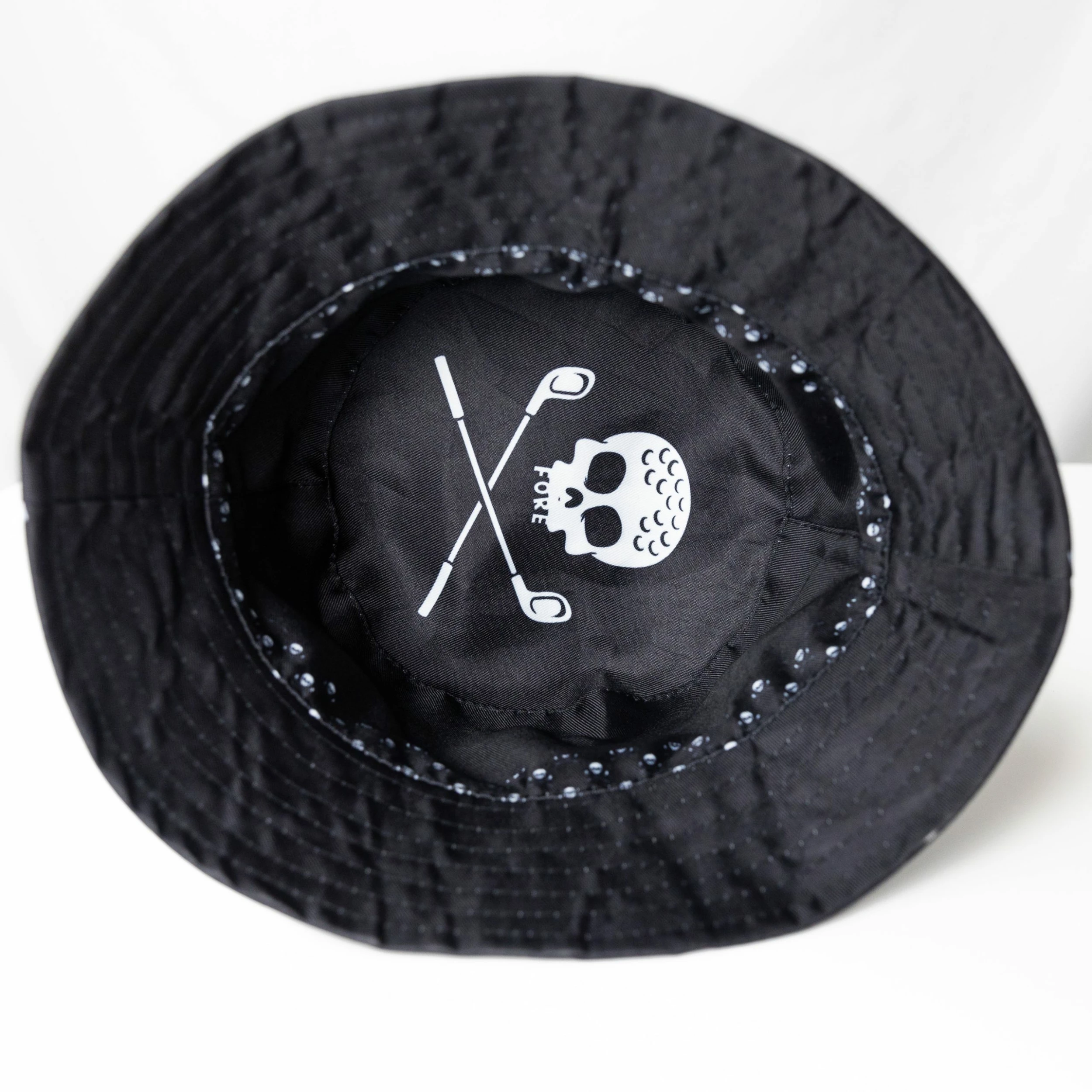 Bad Cards Fore Good Golfers Logo Bucket Hat - Image 2