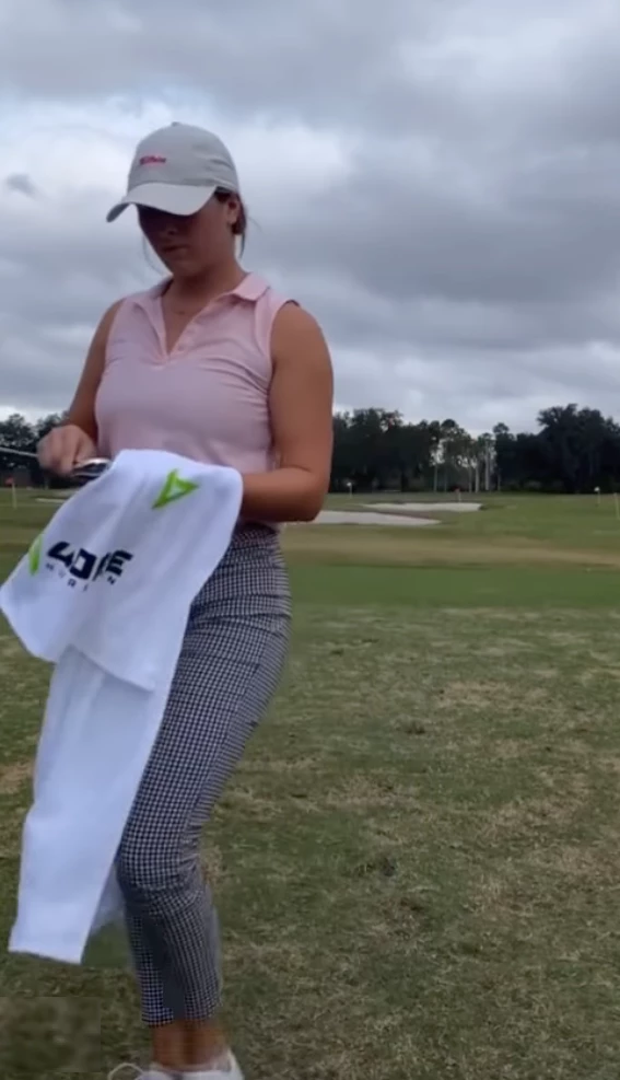 4ORE NUTRITION Caddy II Towel - Image 2